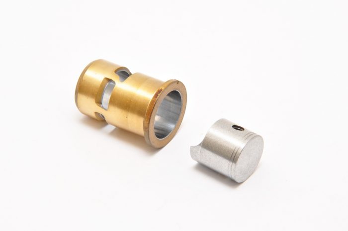 21039 H21 Cylinder Sleeve & Piston